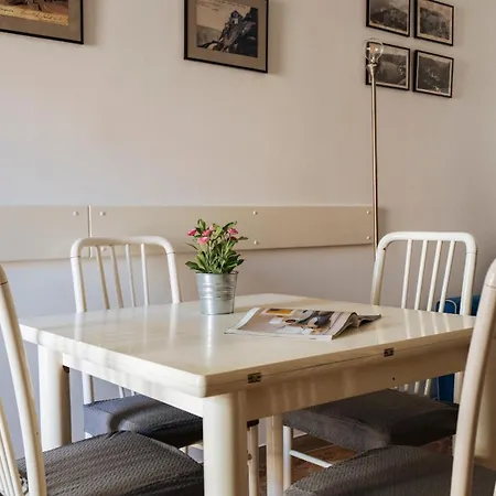 Marina Bike Family Apartment