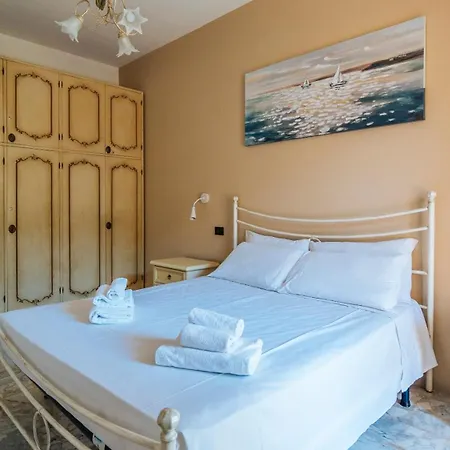 Marina Bike Family Apartment *