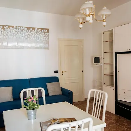 Marina Bike Family Apartment